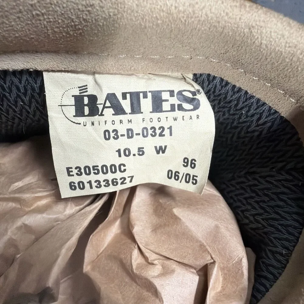 Bates 03-D-0321 GoreTex Vibram 10.5W Desert Military Crew Combat Boots